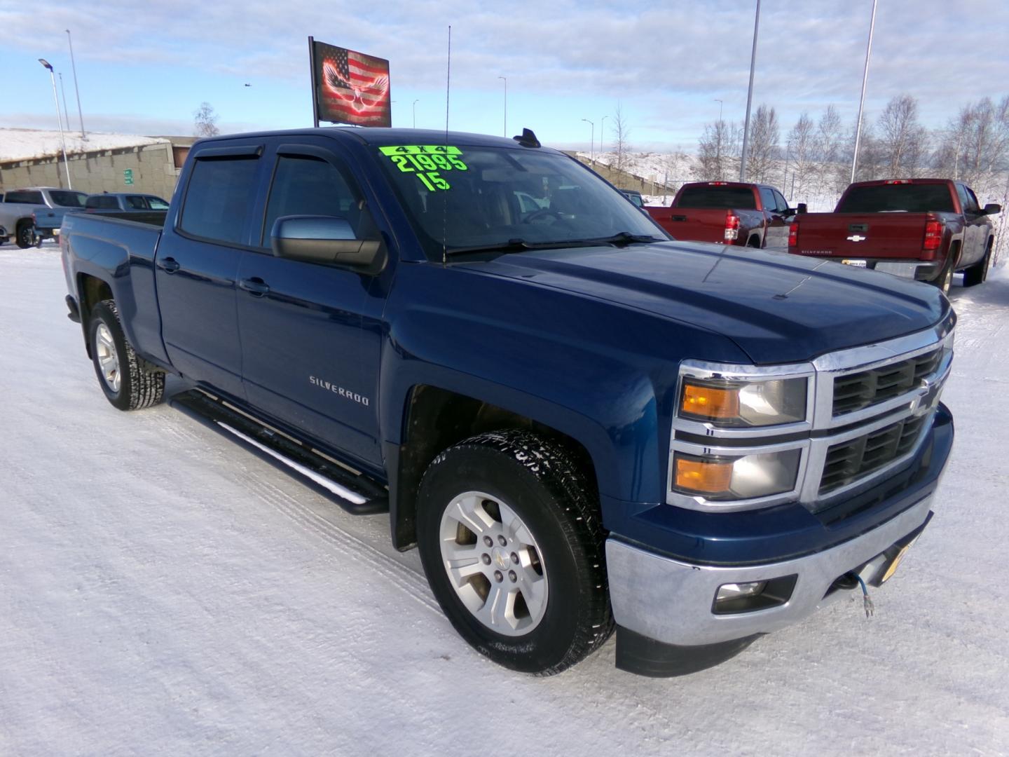 2015 Blue /Black Chevrolet Silverado 1500 LT Z71 Crew Cab 4WD (3GCUKREC6FG) with an 5.3L V8 OHV 16V engine, 6-Speed Automatic transmission, located at 2630 Philips Field Rd., Fairbanks, AK, 99709, (907) 458-0593, 64.848068, -147.780609 - Photo#0